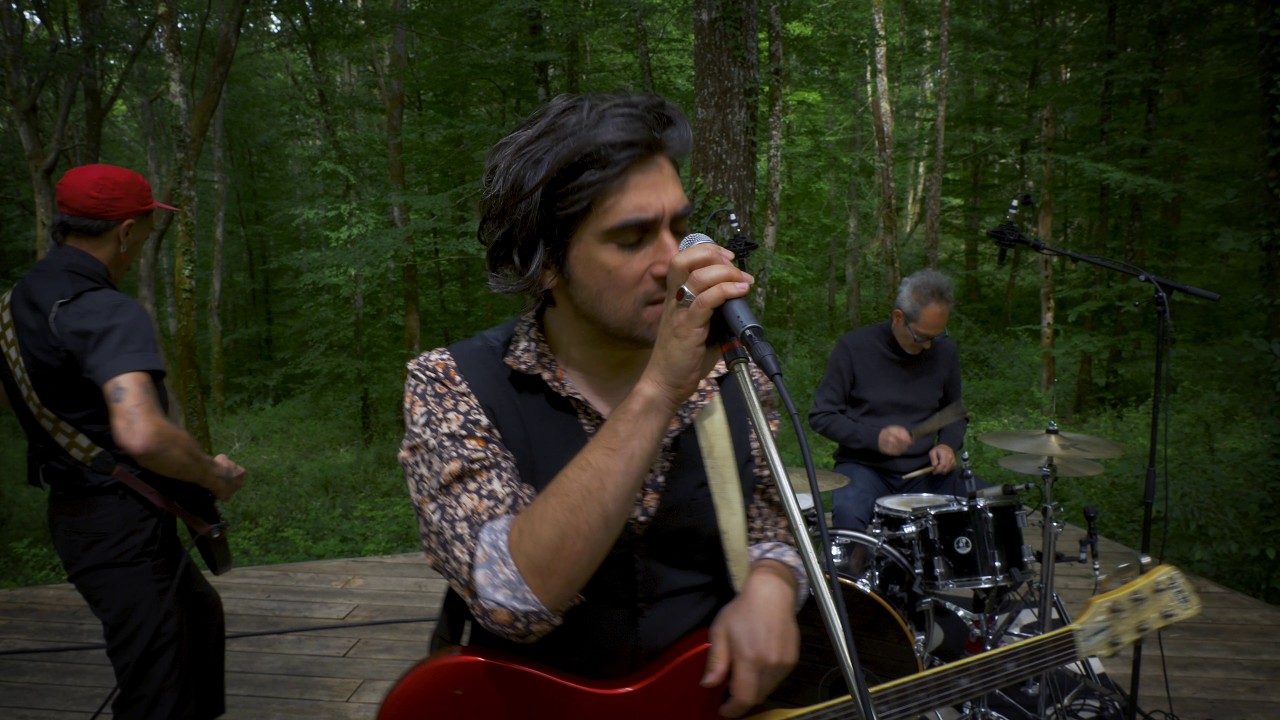 Watch Sweat Like An Ape! - Statues (live session) on YouTube Watch Sweat Like An Ape! - Statues (live session) on YouTube