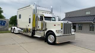 2021 389 Super Rig_ Big Rigs Spotlighting Mr Vince Lombardi super Peterbilt