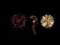 Vincent dances to the fireworks / Винцент танцует под салют