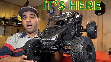 Arrma FireTeam the 1/7 scale assault vehicle is here Lets UNBOX IT