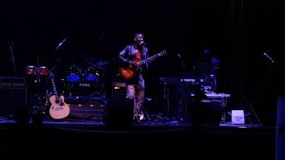 Kenneth Mugabi performs Naki at the jam session UNCC