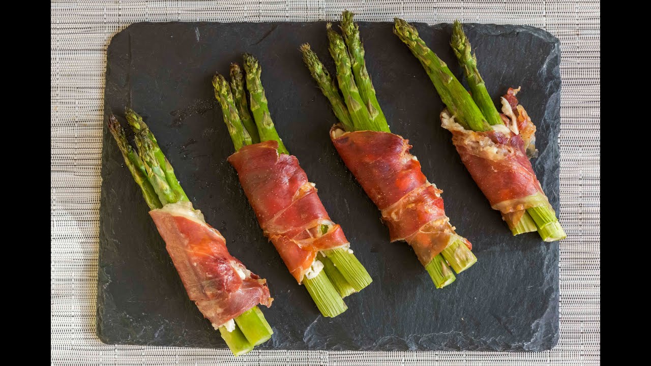 Rollos de espárragos horneados con queso y jamón serrano - YouTube