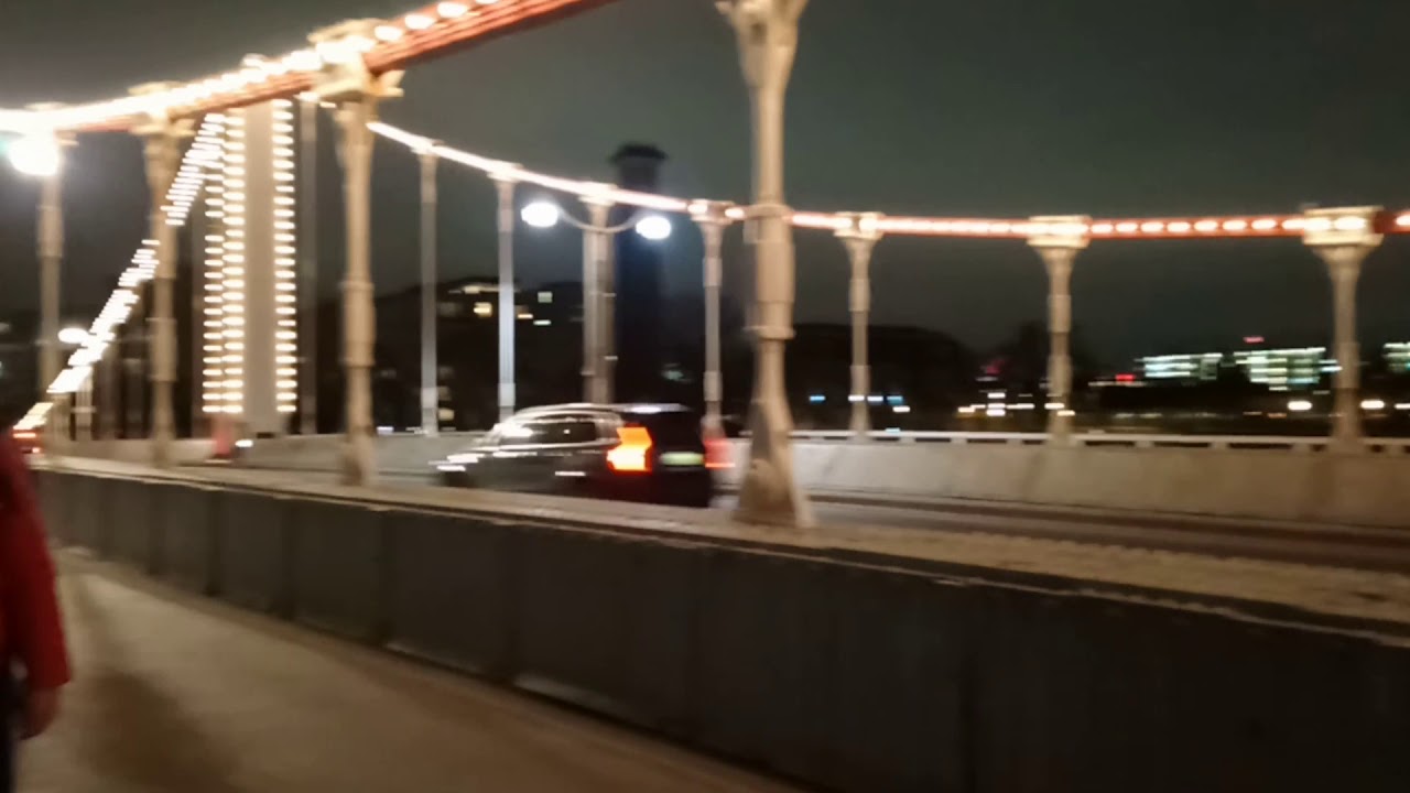 London Bridges - YouTube