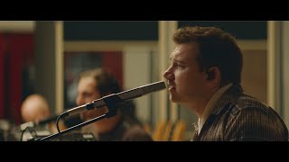 Watch Morgan Wallen Sunrise video