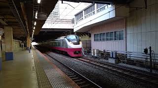 E657系K12編成（スカーレットブロッサム）　北千住駅1番線通過　20240318 133644