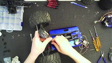 Fixing an old Tmaxx Part 5 teardown and reassembly of the rear end arms bulhead differential