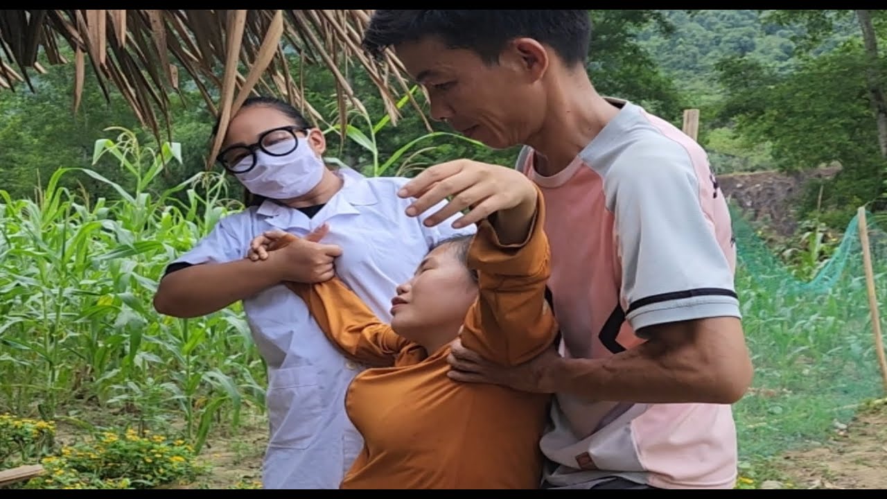 The sudden death of his disabled father at the age of70, Ly Be's pain of losing his father