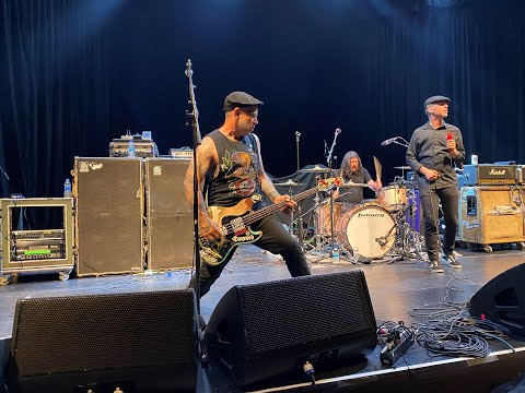 The Bouncing Souls - True Believers (LIVE HD) | Palladium Hollywood, Los Angeles - May 13 2022