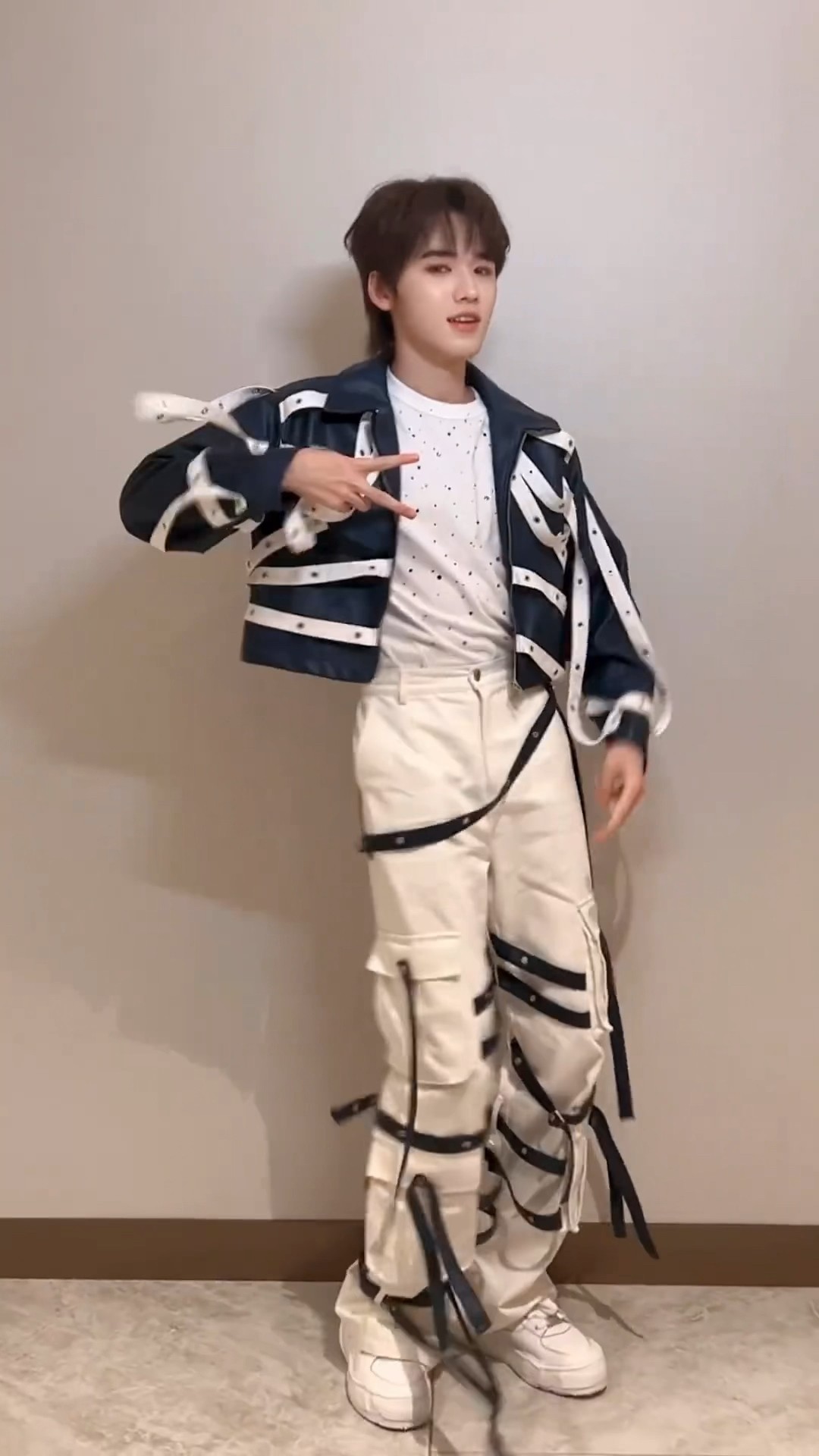 TNT时代少年团宋亚轩】第一👀第二👀 #时代少年团四周年演唱会#和