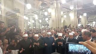الدكتور أحمد الطيب شيخ الأزهر لأداء صلاة الجنازة على فقيد مصر الدكتور أحمد عمر هاشم