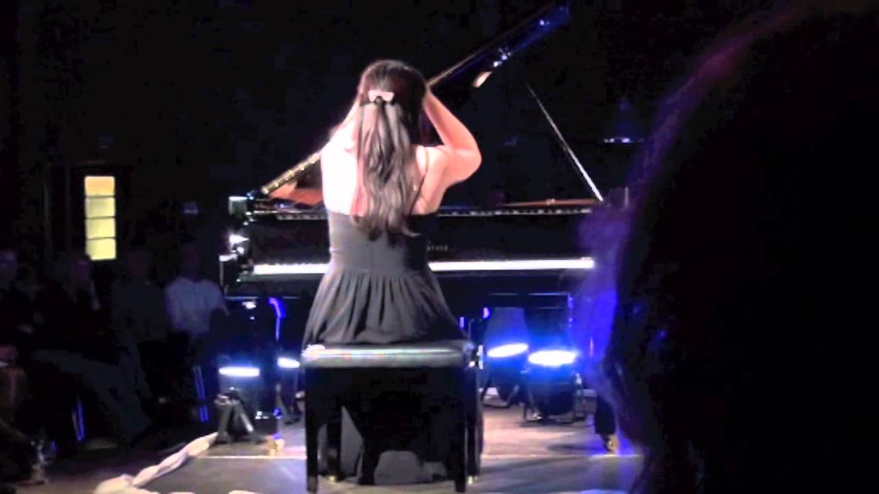 Patricia Valencia Carstens "music meets painting" Piano artwork