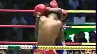 บัวขาว  ตอนเป็นเด็ก โหด   Muaythai   Teenage Buakaw