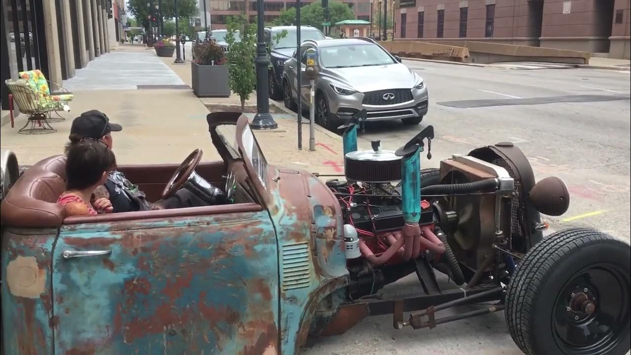 Rattle car - YouTube