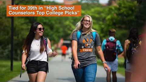 RIT Celebrates 'U.S. News and World Report' Top 100 'National Universities' Ranking