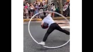 Amazing Chinese drunken master moves live on the street