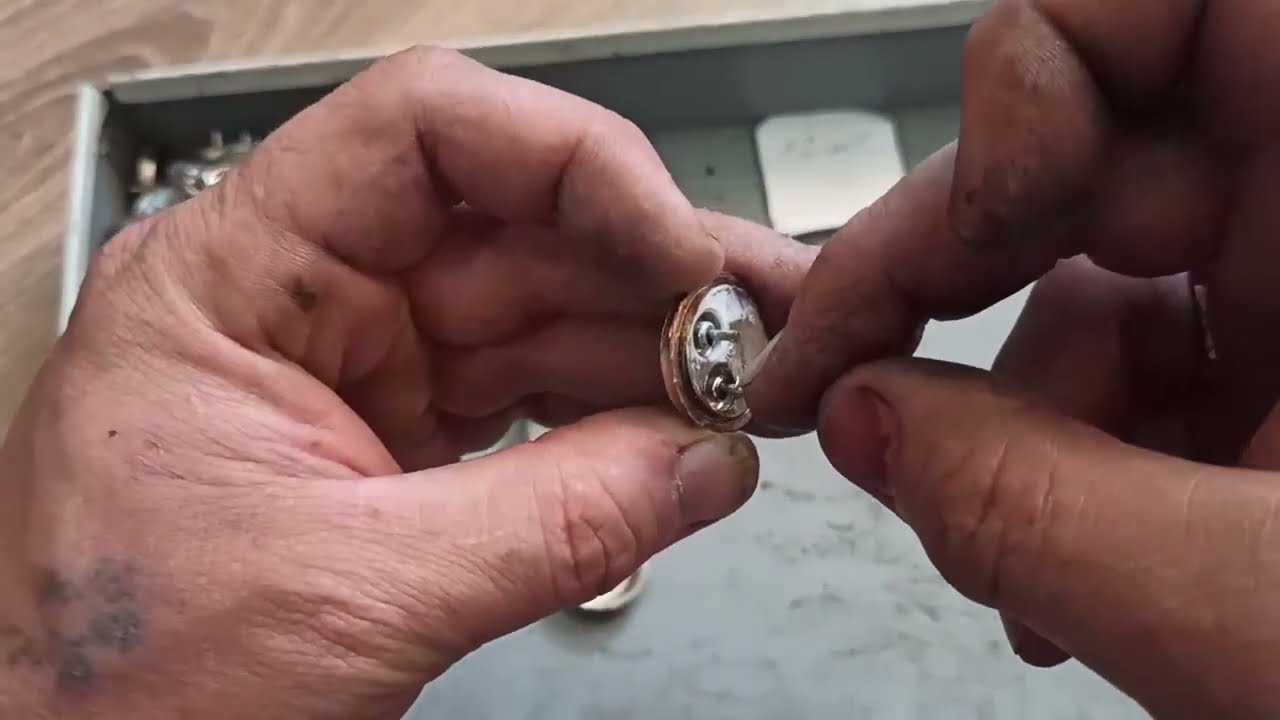 Переработал транзисторы КТ 802 и подобные - YouTube