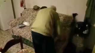 Vo Che Twerka Grandfather Twerking