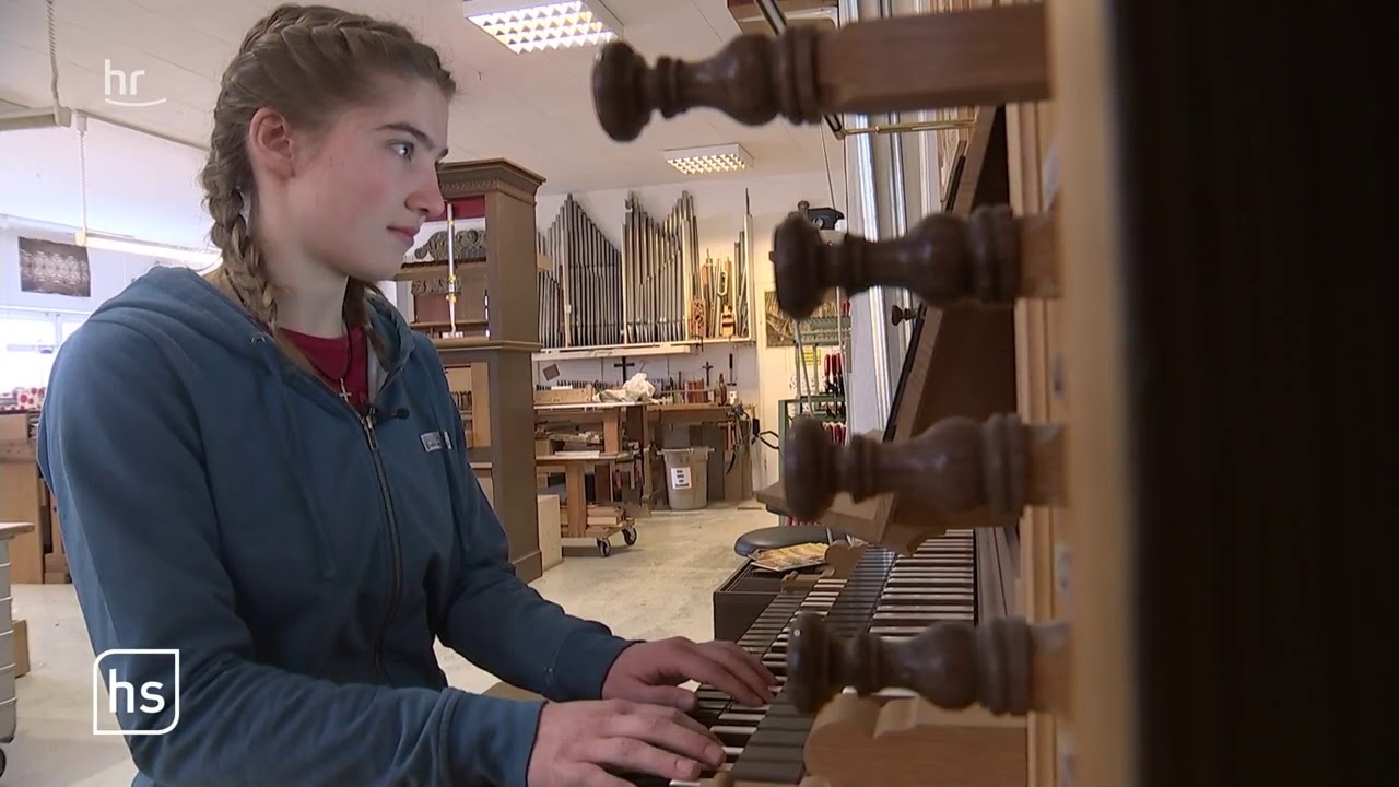 17-Jährige macht Ausbildung zur Orgelbauerin | hessenschau