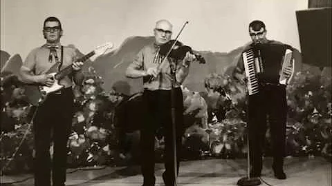 WALTER FULAWKA ORCHESTRA-  UKRAINIAN FOXTROT (VOCAL)