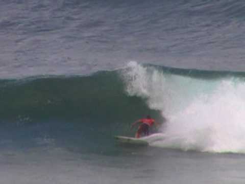 Bobby Martinez and Jordy Smith light up the Superbank during Round 3 of the Quiksilver Pro.