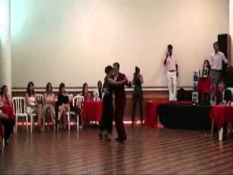 MILONGA DE GALA APRES TANGO NAVIR SALAS E DÉBORA AMBROSANO