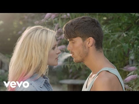Snow White (Alive) Video