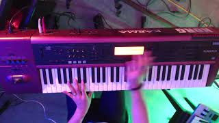 [Second Keyboard / Instrument Demo / Review] Korg KARMA synthesizer keyboard, slow/fast synth, dr...