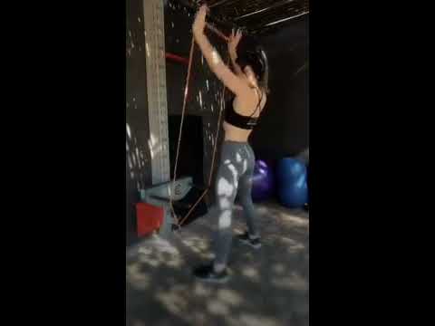 Full Body workout using power bands by Jancke Strydom