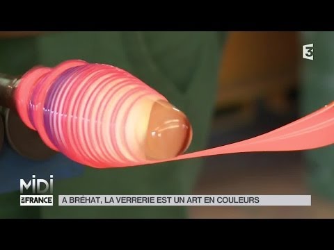 MADE IN FRANCE : À Bréhat, la verrerie est un art en couleurs