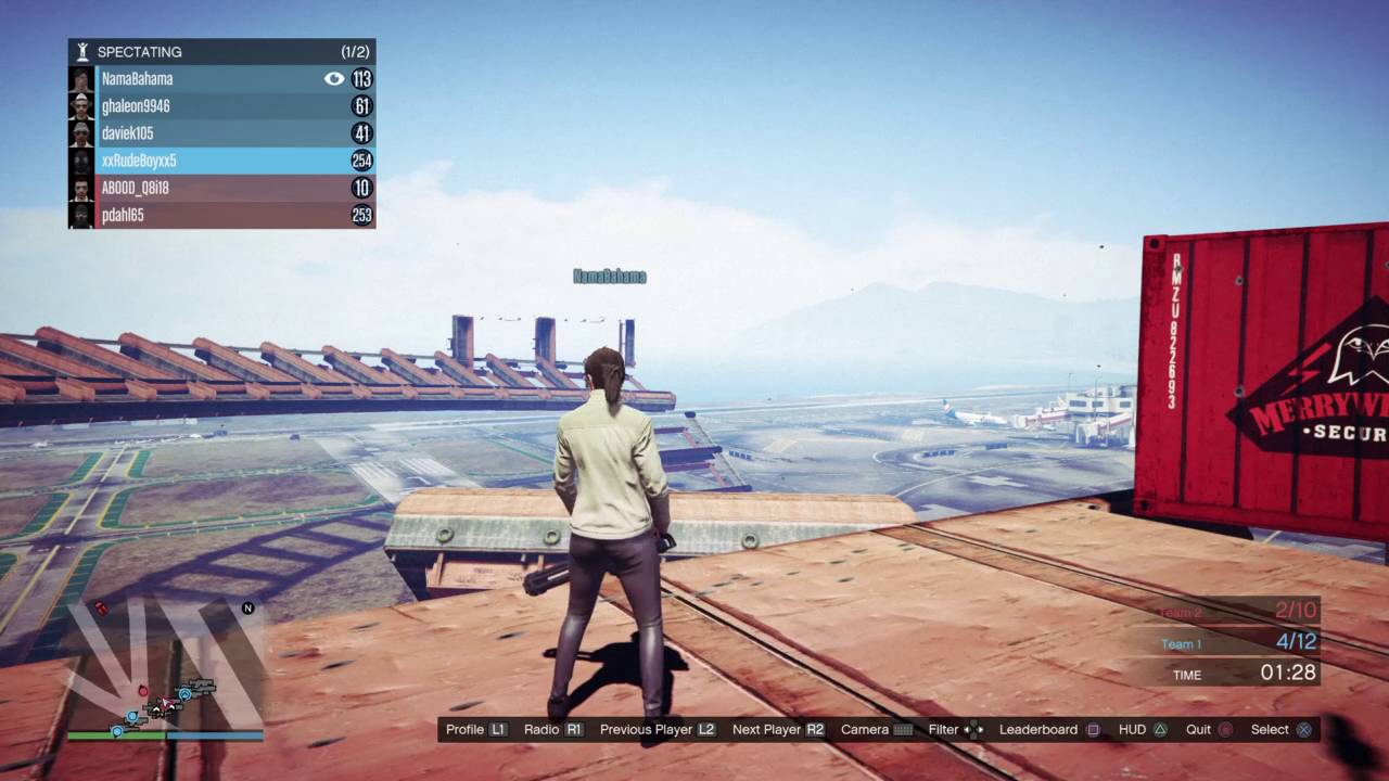 Grand Theft Auto V mesing with friends - YouTube