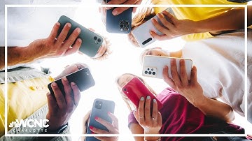 Growing number of schools ban cellphones for students