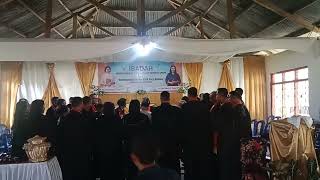 Vicaris Ester Damaris Wolla Wunga ditabis menjadi Pendeta untuk kemudian diutus jadi dosen STT GKS.