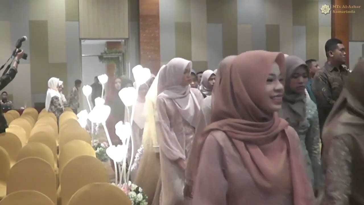 Pelepasan dan Gelar Karya Siswa kelas IX Tahun 2024 MTs Al Azhar Samarinda. Part 1