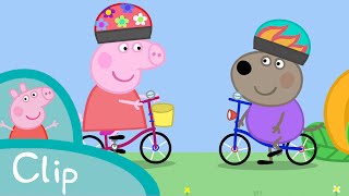 Peppa Pig - Peppa learns how to ride a bike (clip)