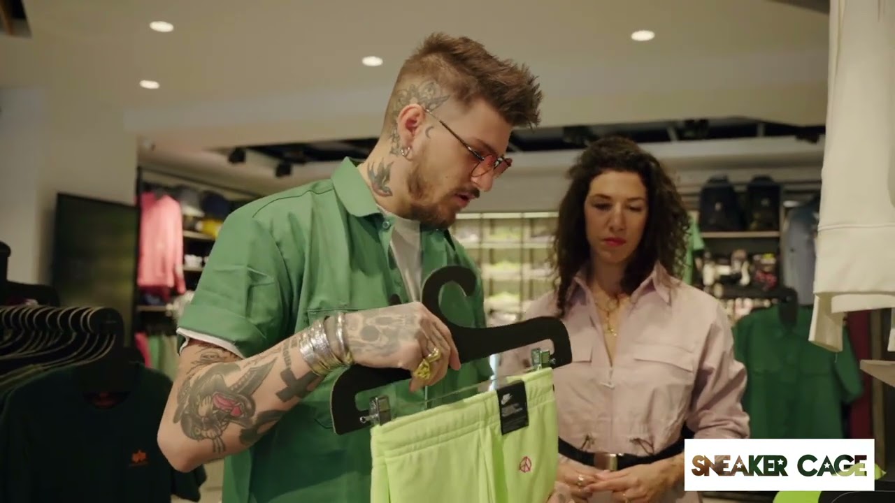 Sneaker Cage Shopping X Stefanos Milatos