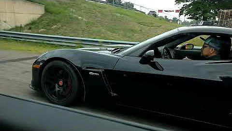 Chevy Corvette Z06 vs Tesla Model S Plaid.