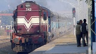 15036 Uttarakhand Sampark Kranti Express