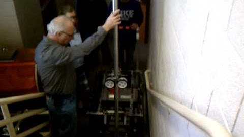 Team 573 minibot test with simulated deployment