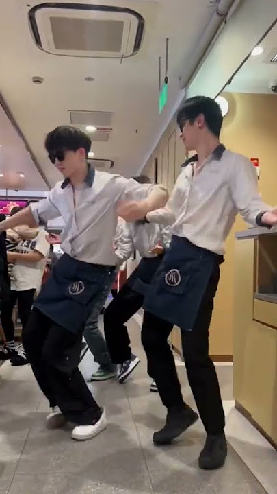 一笑江湖 yi xiao Jiang hu #一笑江湖 #浮游炮 #youtube