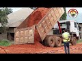 #MUTAKURA-#KINAMA : Basaba ko ibikorwa vyo gusanura ibarabara rya Mutakura bitodindira.