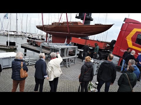 Video: Hoe installeer je een brandstofverzendeenheid op een boot?