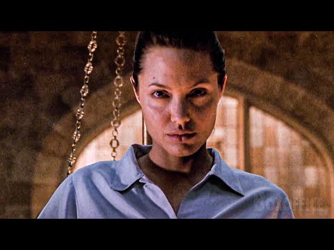 Lara Croft VS SWAT team | Lara Croft: Tomb Raider | CLIP