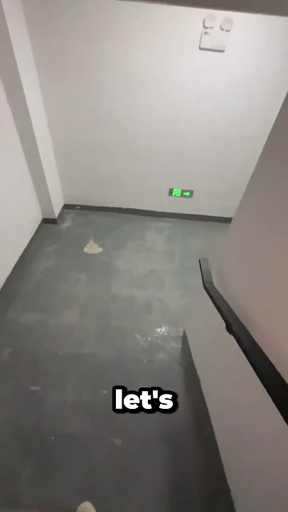 I saw someone here 😧😱 #funny