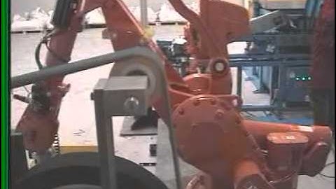 Pulimetal Cittadini - ABB robotic cell - 2 robots,GRINDING