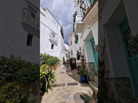 Beautiful Hillside White Village in Andalucía 📍Cómpeta 🪴💙🌿🦋 #travel #spain #shorts