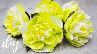 НУ ОЧЕНЬ ПРОСТОЙ способ сделать цветы из ГОФРИРОВАННОЙ БУМАГИ / How to make crepe paper flowers