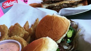 #DentonFoodTours | Rooster's Roadhouse