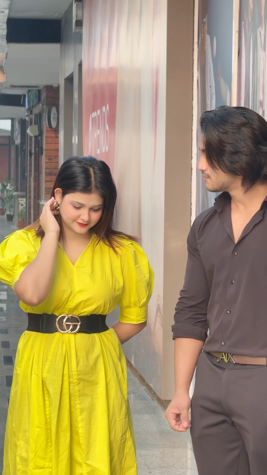 Mohobbat ❤️? #shortsvideo #couplelovesong  #lovestory #viralshort #trendingshorts #gulfishangour