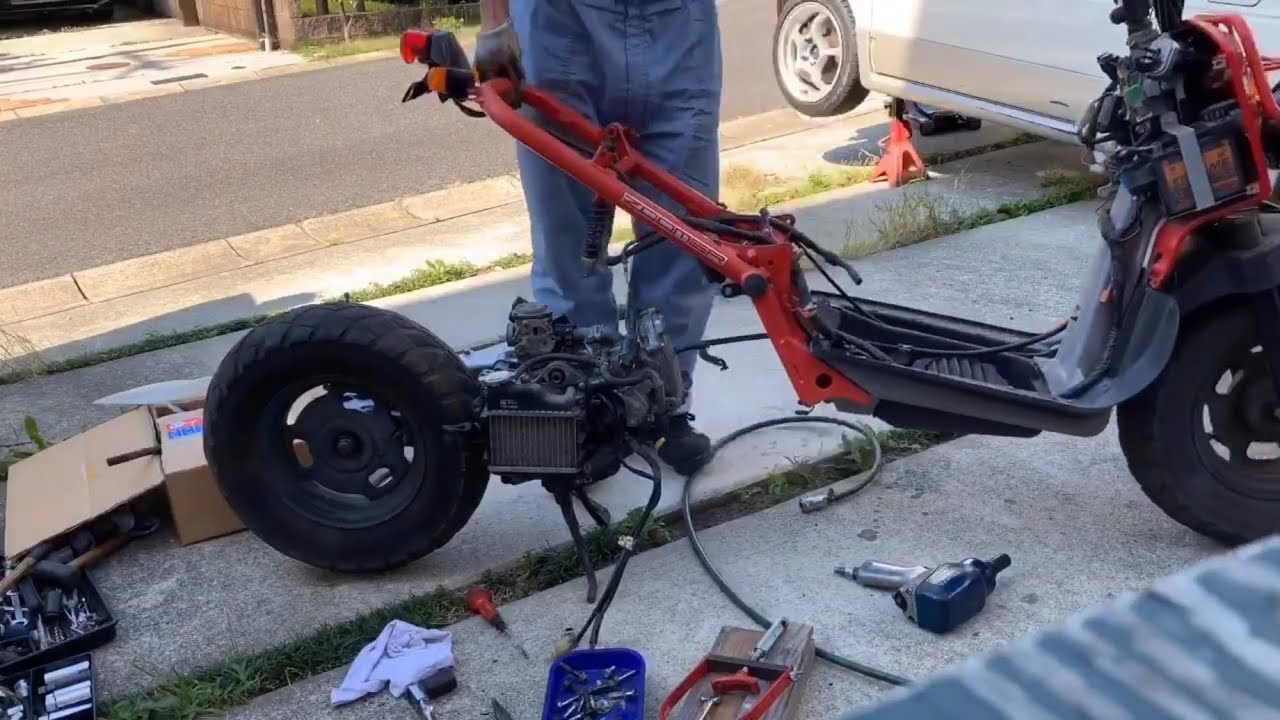 ホンダ ズーマー 修理&カスタム企画エンジン搭載①#honda #zoomer