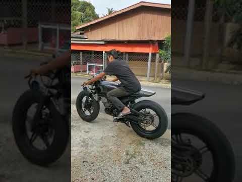 Test ride fz150i cafe racer